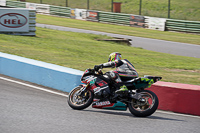 enduro-digital-images;event-digital-images;eventdigitalimages;mallory-park;mallory-park-photographs;mallory-park-trackday;mallory-park-trackday-photographs;no-limits-trackdays;peter-wileman-photography;racing-digital-images;trackday-digital-images;trackday-photos